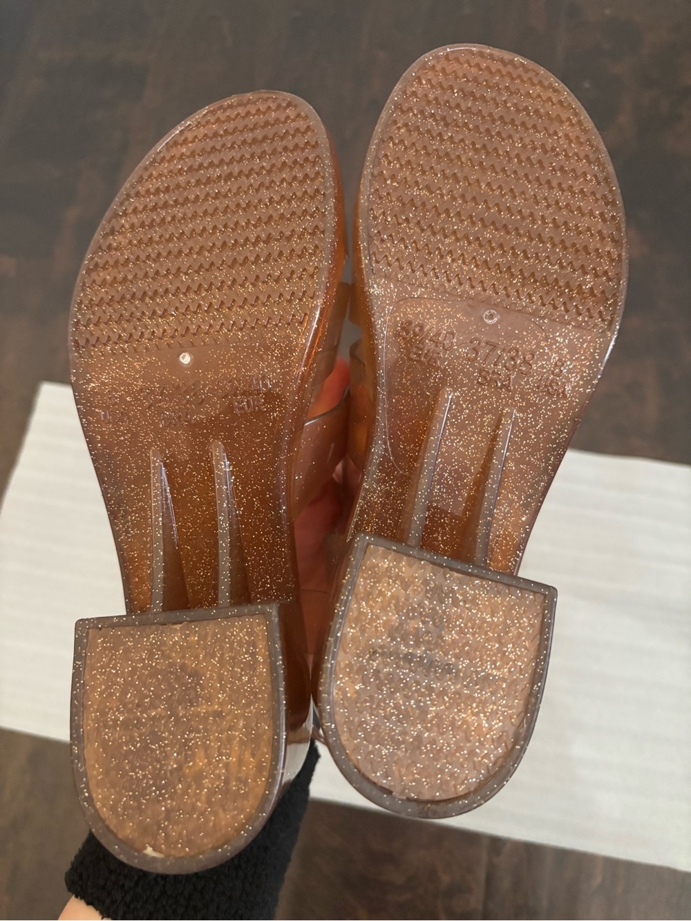 Urban Outfitters Tan Glitter Jelly Block Heel Sandals - Picture 4 of 6